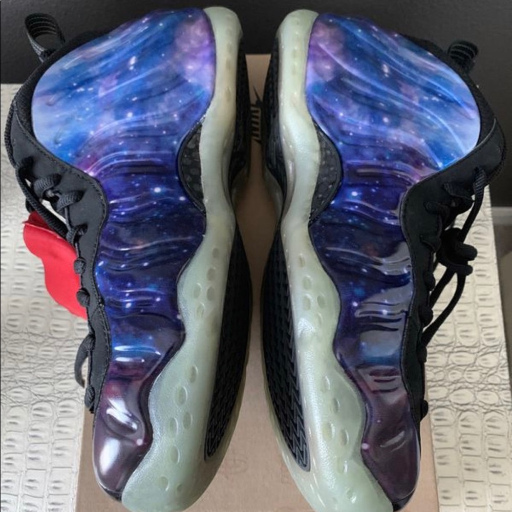 Galaxy Air Foamposite 1 - Picture 2 of 7